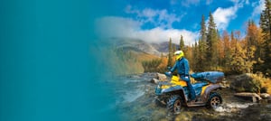 Adventure-Fall-Four-Wheeling-through-the-fall-mountains