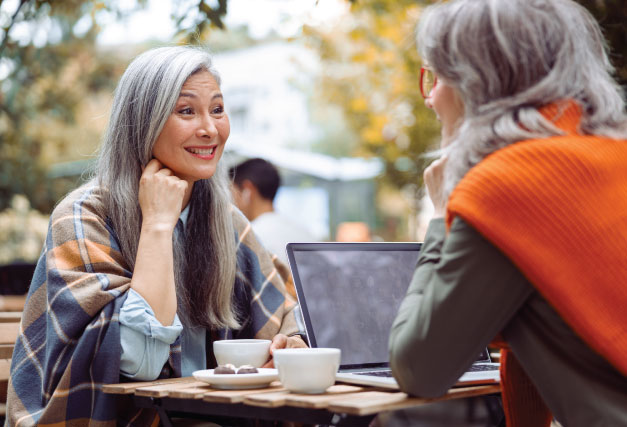 Autumn-business-lunch-outdoors