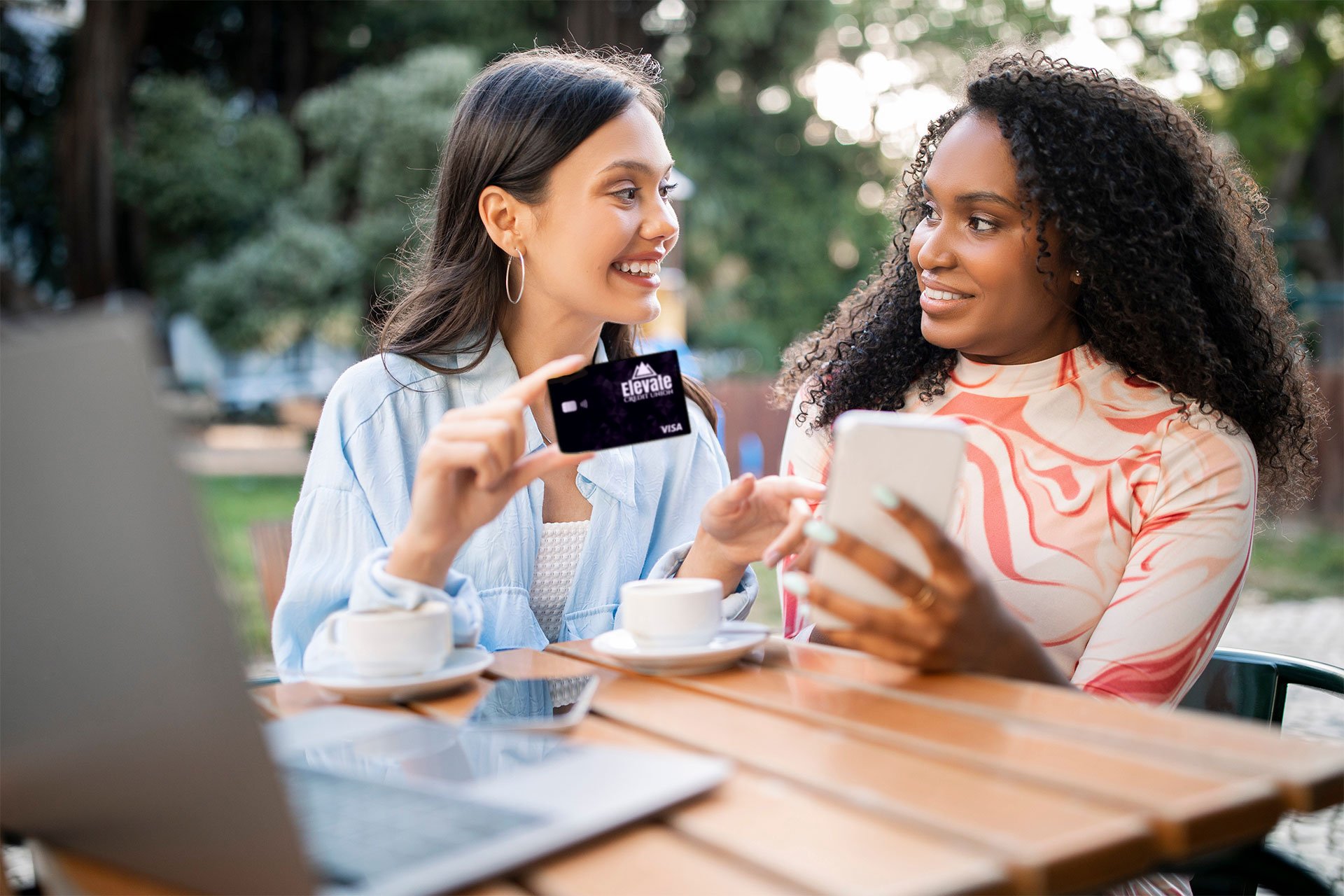 credit-card-photo-women-outside