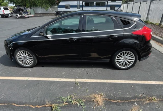 ford-focus-drivers-side