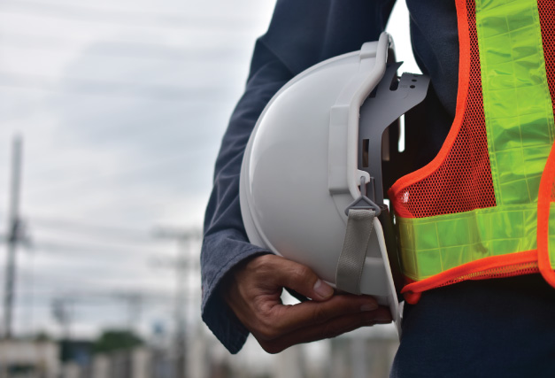worker-with-hat-and-vest